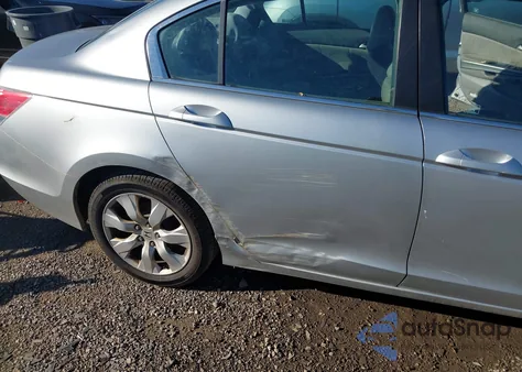 2009 Honda Accord 2.4 Ex-L z USA, uszkodzony, nr VIN 1HGCP26809A163077